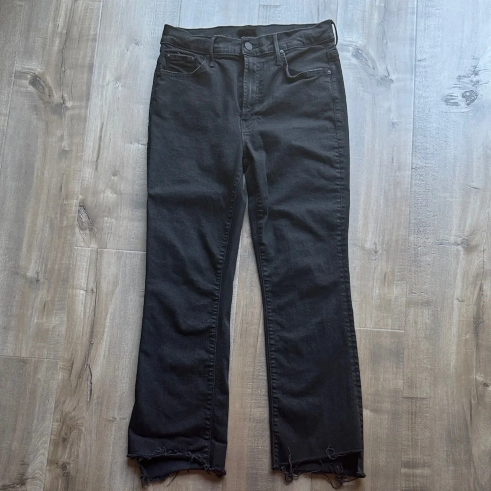 MOTHER The Insider Crop Jeans - Size 28 - Picture 6 of 8